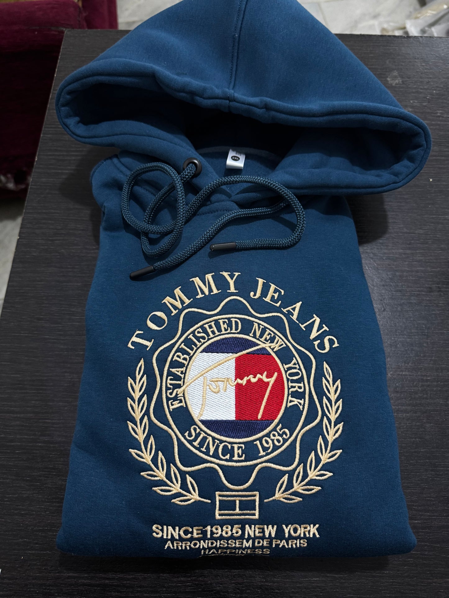 هودي Tommy