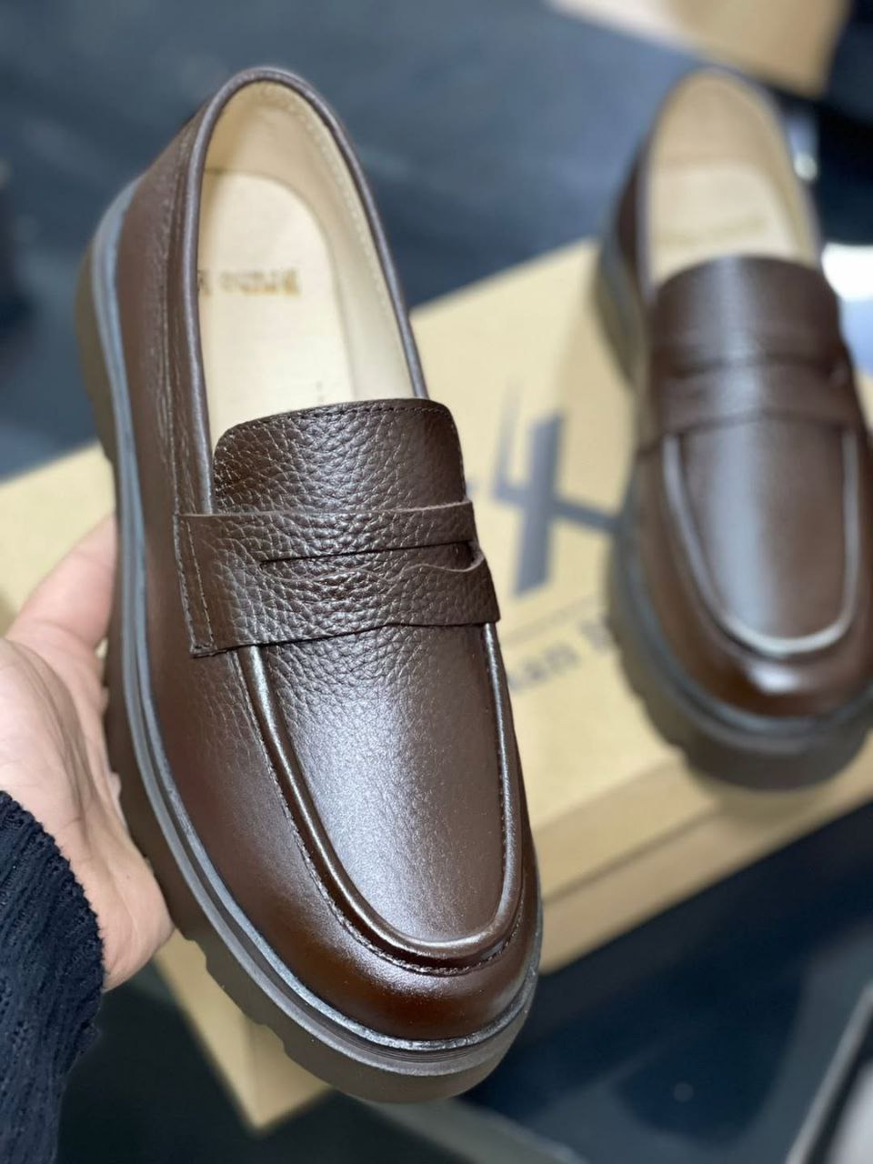 Classic shoes (1007)