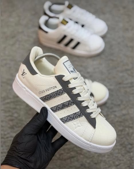 LV (SUPER)