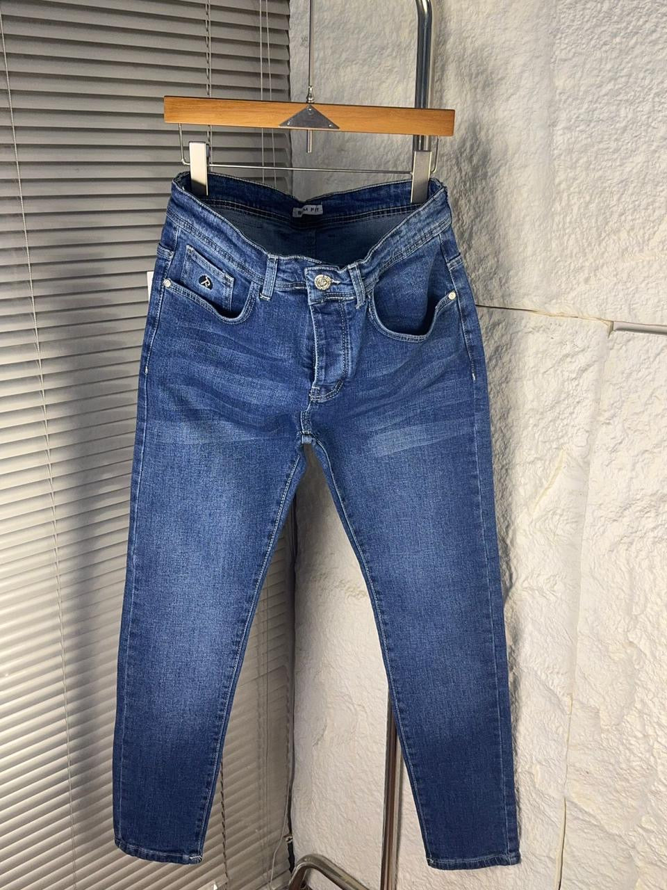 Slim fit