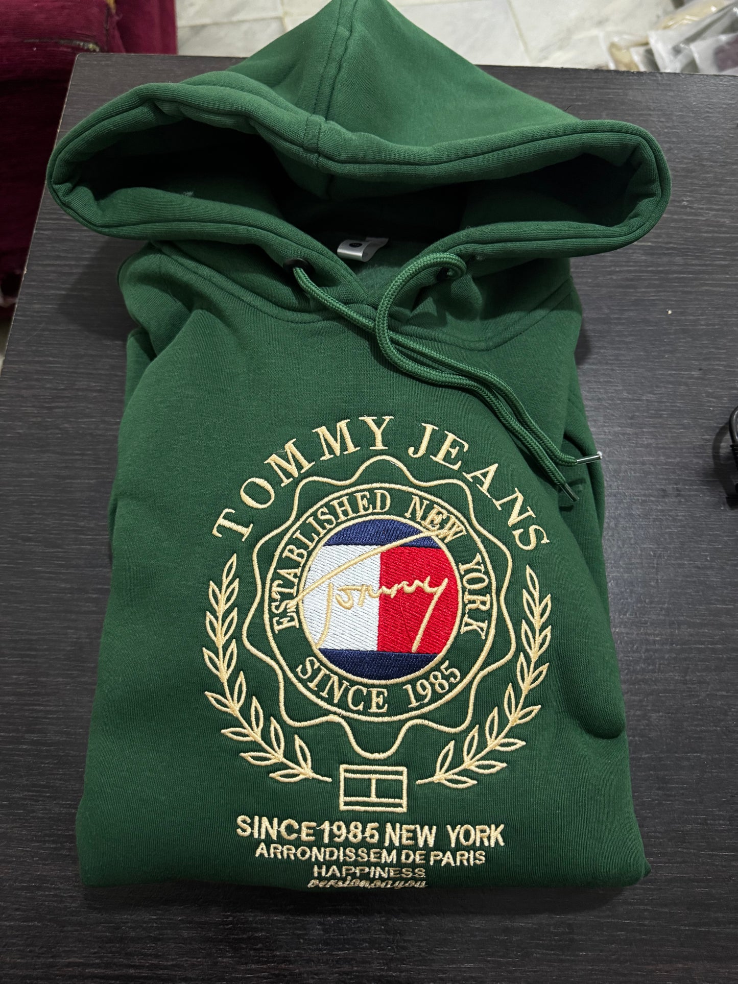 هودي Tommy