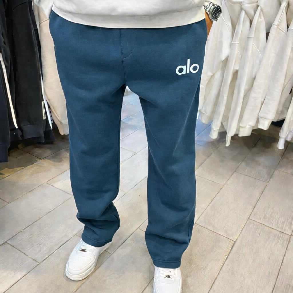 مستورد alo